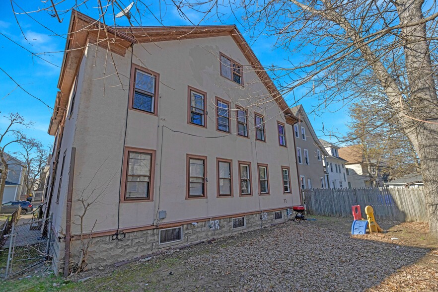 More Photos Of , Springfield Multifamily For Sale