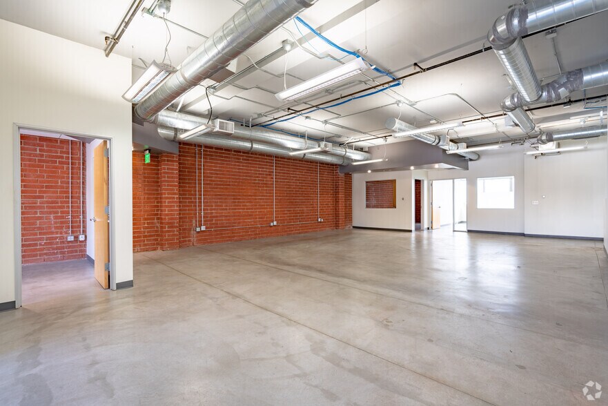 Photo of 4th Floor Ste 420