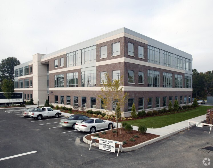 More Photos Of 931 Jefferson Blvd, Warwick Office For Lease