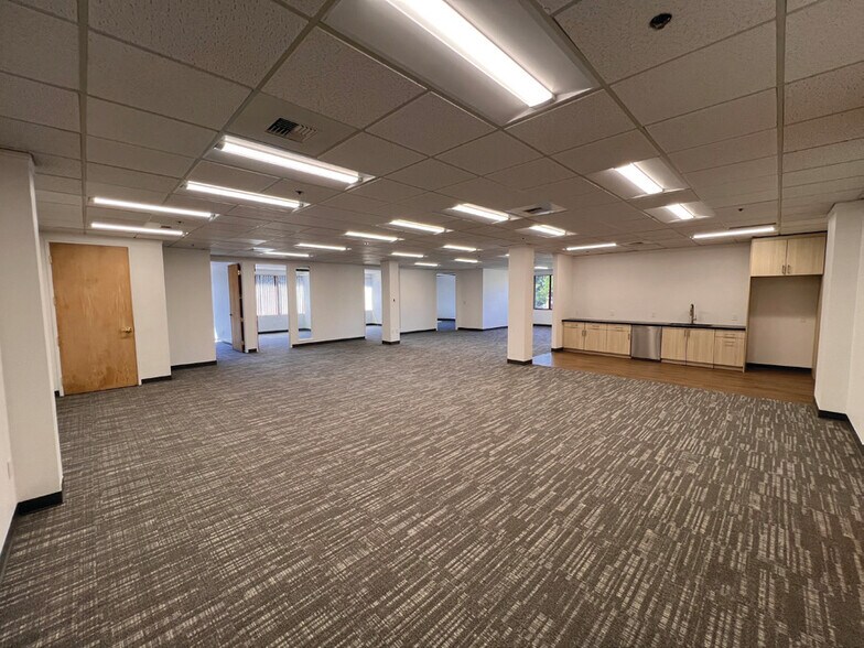 More Photos Of 1701 Novato Blvd, Novato Office For Lease