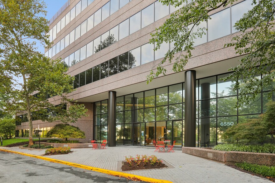 More Photos Of 6500 Rock Spring Dr, Bethesda Medical For Lease