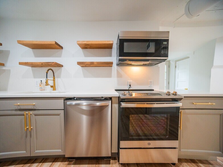 More Photos Of 5740-5742 Llano Ave, Dallas Apartments For Sale