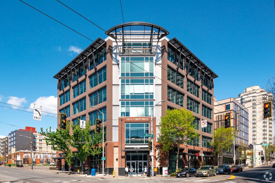 More Photos Of 1100 NE 45th St, Seattle Office Residential For Lease