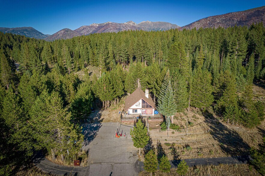 More Photos Of 2877 Us-50, South Lake Tahoe Freestanding For Sale
