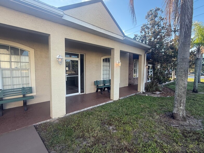 More Photos Of 179 N Us-27 Hwy, Clermont Office For Lease