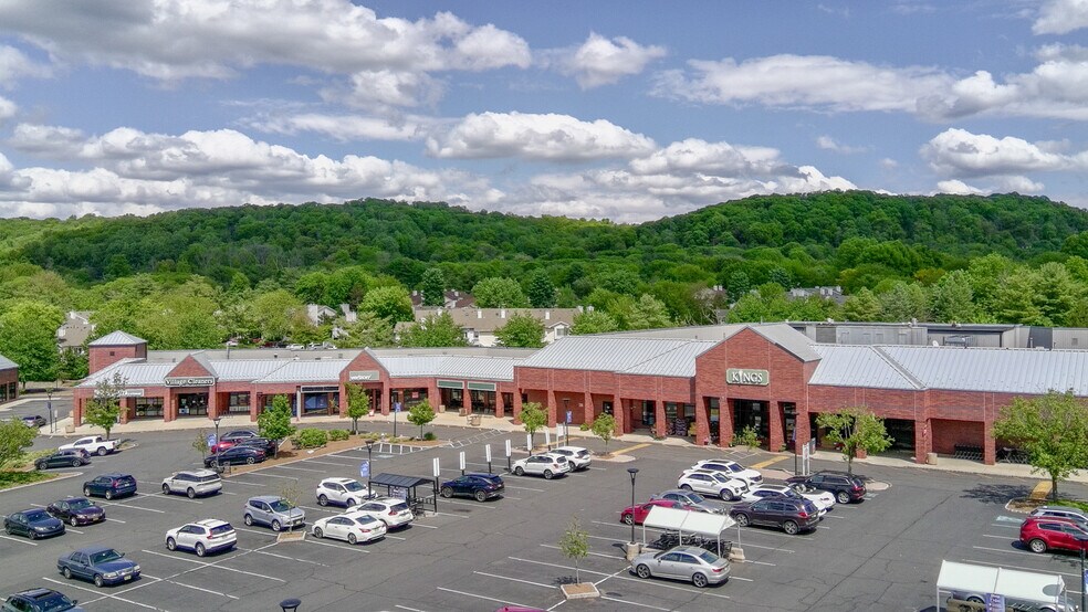 More Photos Of 400-470 US Highway 202/206 Dr, Bedminster Unknown For Lease