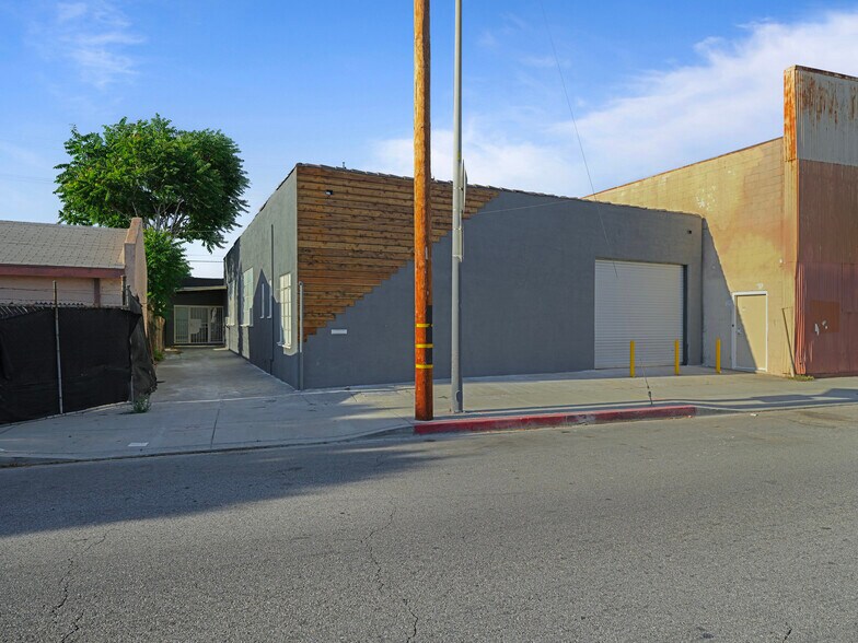 More Photos Of 2215 Randolph St, Huntington Park Manufacturing For Sale