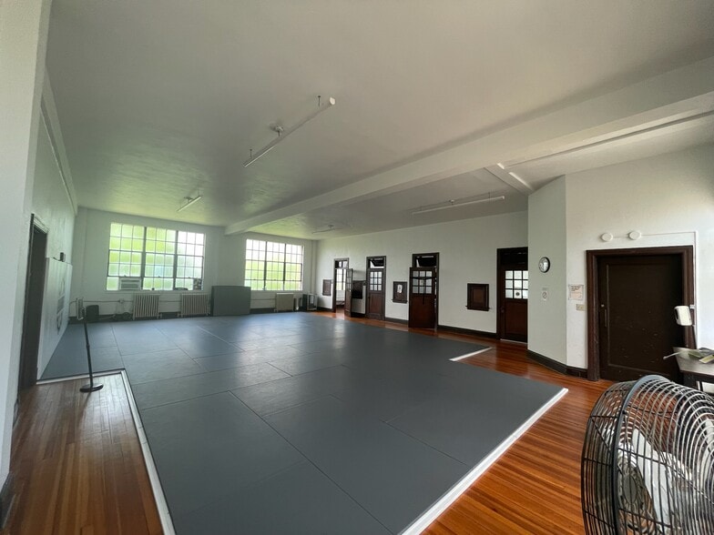 More Photos Of 4100 River Rd NW, Washington Religious Facility For Sale