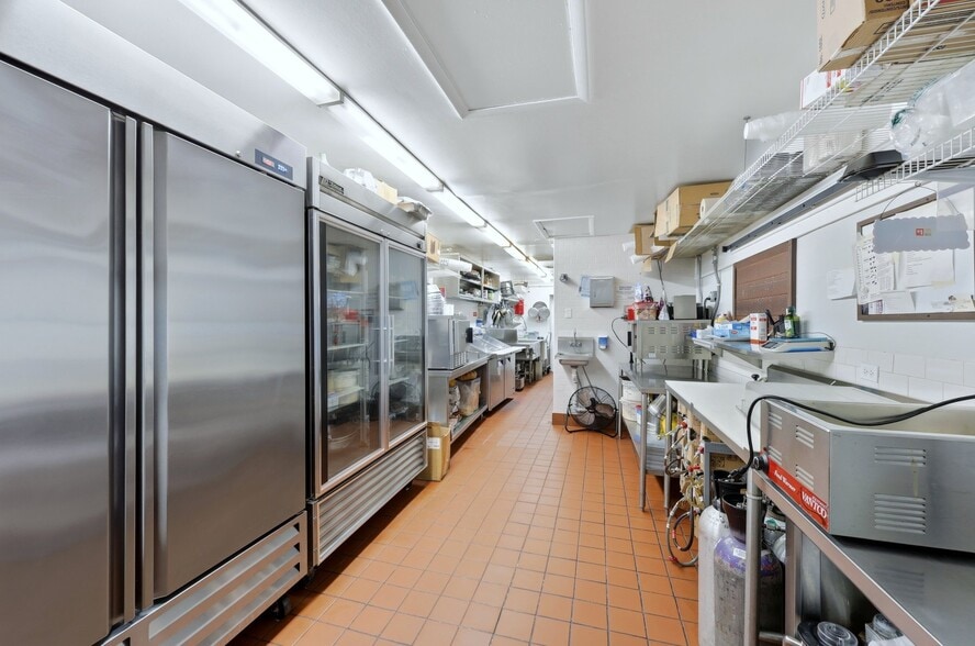 More Photos Of 2901 Placida Rd, Englewood Restaurant For Sale