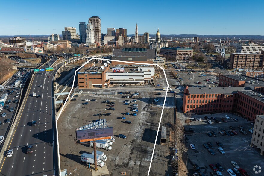 More Photos Of 285 Broad St, Hartford Office For Sale