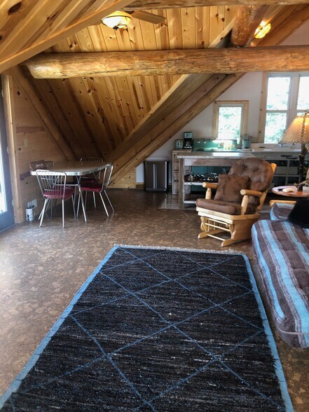 More Photos Of 465 Westover Rd, Two Harbors Specialty For Sale