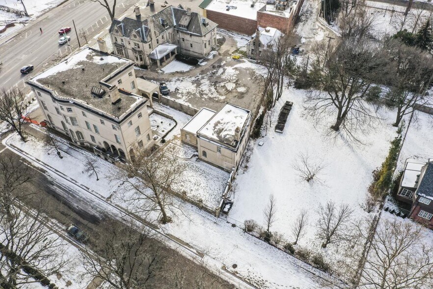 More Photos Of 8469 E Jefferson Ave, Detroit Office Residential For Sale