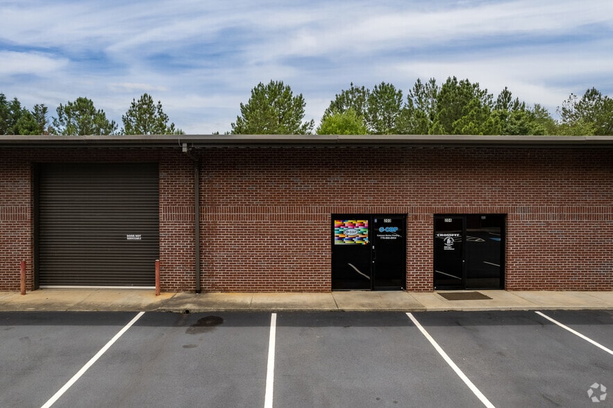 More Photos Of 737 Harry McCarty Rd, Bethlehem Warehouse For Lease
