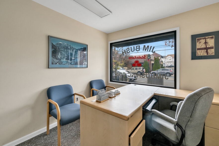More Photos Of 306-308 Union Blvd, Totowa Office For Lease