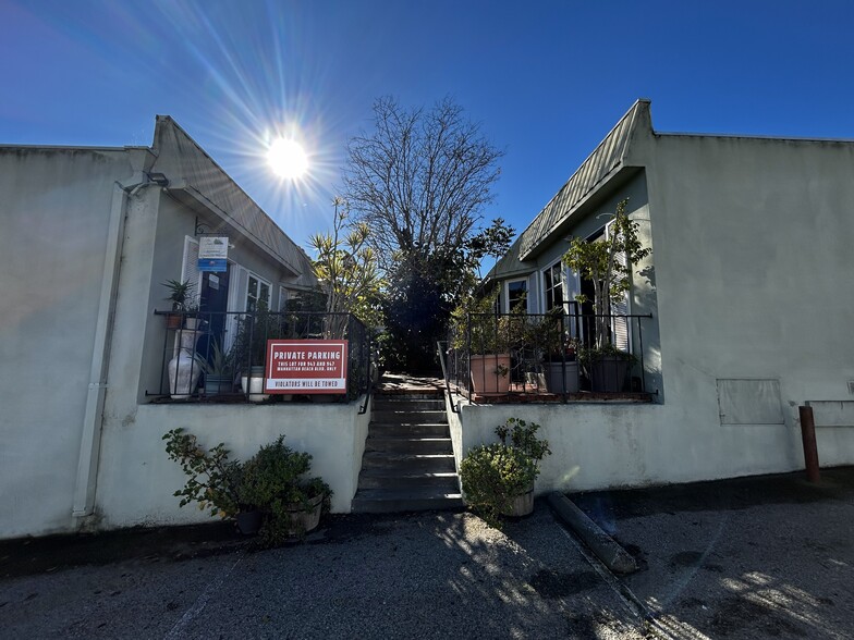 More Photos Of 947-947 Manhattan Beach Blvd, Manhattan Beach Office For Sale