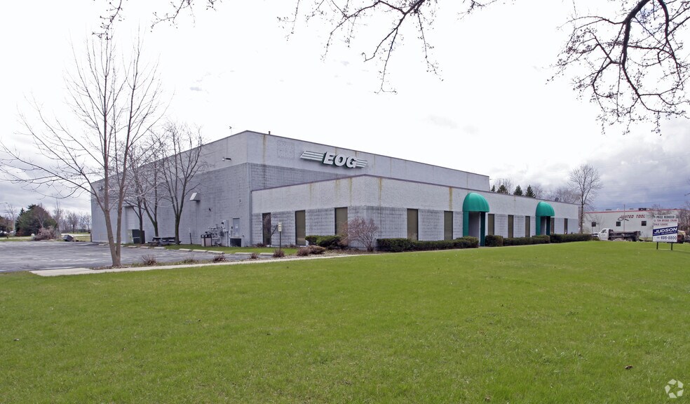 More Photos Of 8111 W Bradley Rd, Milwaukee Warehouse For Sale