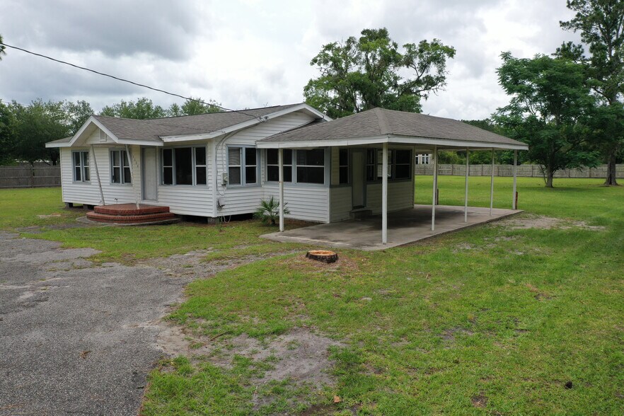 More Photos Of 2604 New Berlin Rd, Jacksonville Medical For Sale