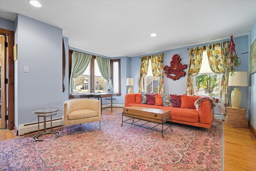 More Photos Of 221 Upper Swiftwater Rd, Cresco Apartments For Sale