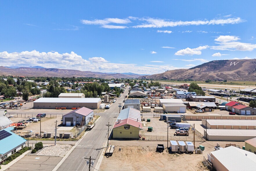 More Photos Of 601 S 10th St, Gunnison Warehouse For Sale