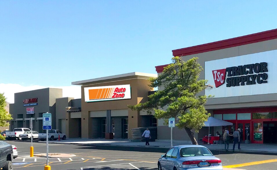 Primary Photo Of 345-693 E Prater Way, Sparks Unknown For Lease