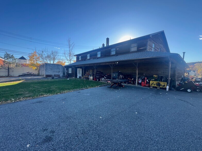 More Photos Of 1542 Union Valley Rd, West Milford Garden Center For Sale