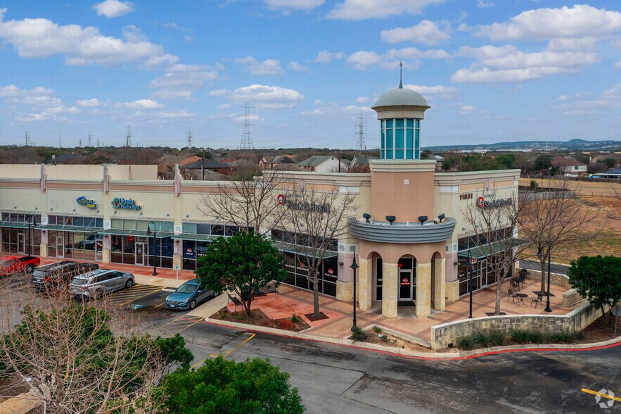 Primary Photo Of , Helotes General Retail For Sale
