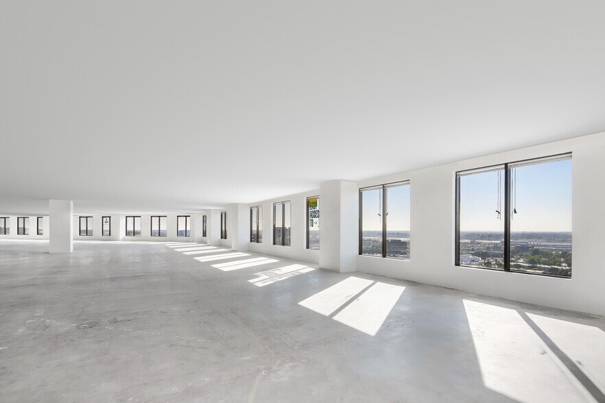 More Photos Of 2600 Michelson Dr, Irvine Office For Lease