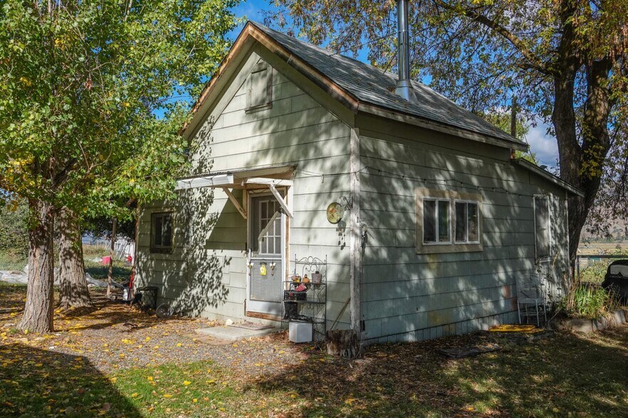 More Photos Of 3501 S State Highway 3, Etna Land For Sale