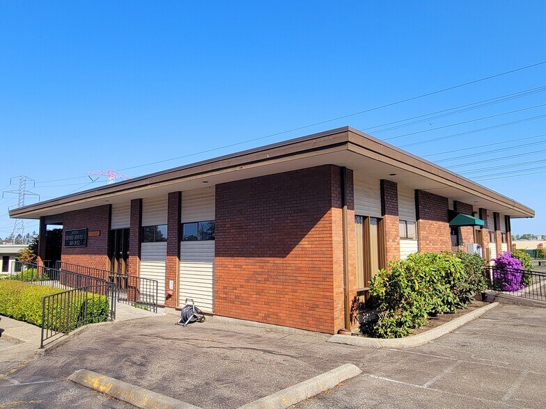 Primary Photo Of 1814 S 324th Pl, Federal Way Medical For Lease