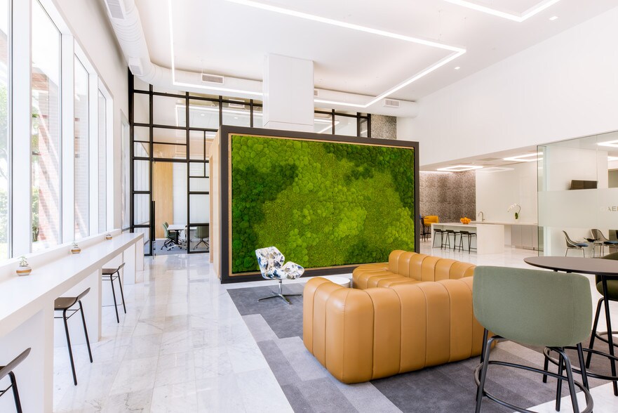 More Photos Of 3710 Rawlins St, Dallas Office For Lease