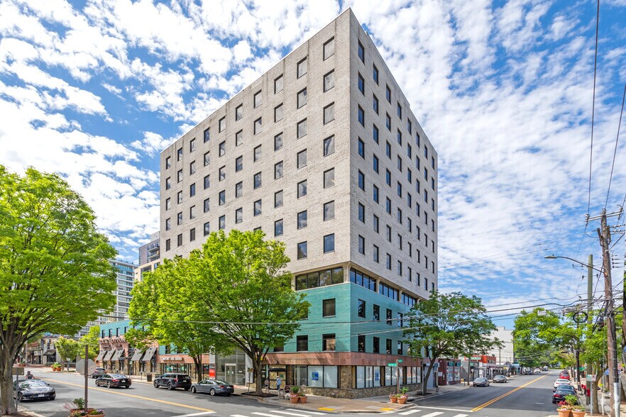 More Photos Of 7900-7920 Norfolk Ave, Bethesda Office For Lease