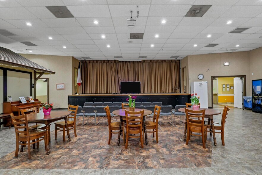 More Photos Of 2601 Tandy Ave, Fort Worth Assisted Living For Sale