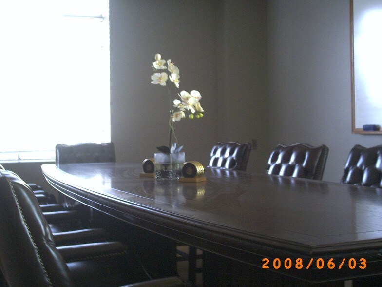 More Photos Of 2472 Lake Ave, Altadena Coworking Space