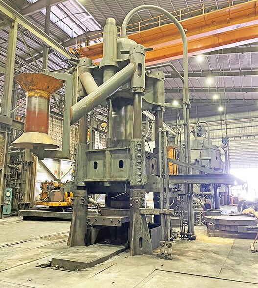 More Photos Of 13501 Emmett Rd, Houston Industrial For Sale