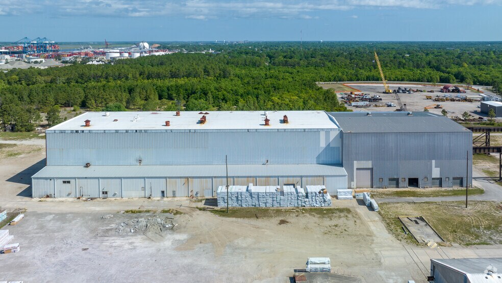 More Photos Of 202 Raleigh St, Wilmington Manufacturing For Lease