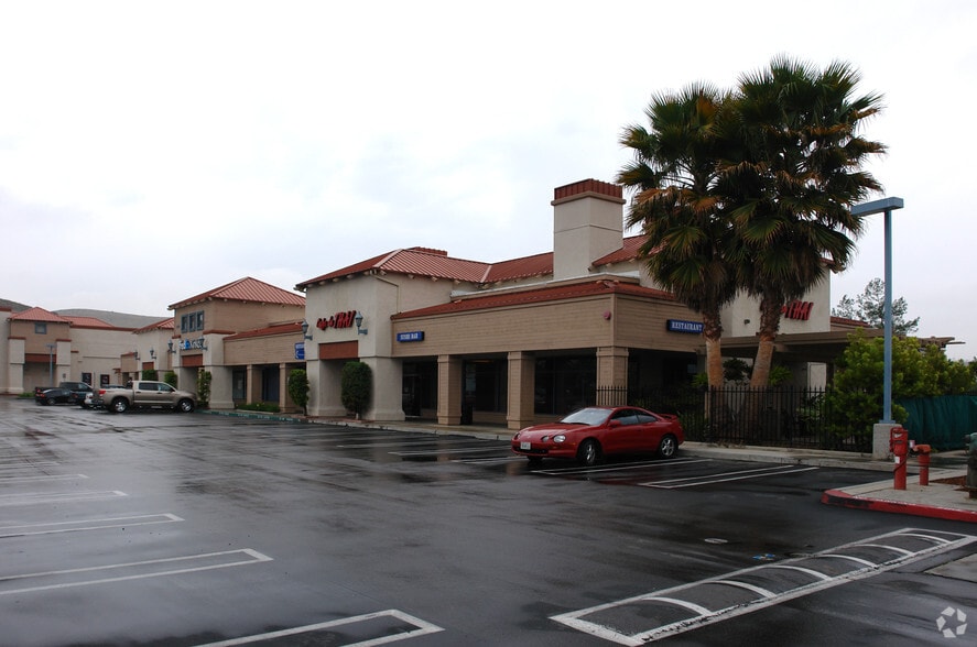 More Photos Of 13477-13495 Poway Rd, Poway General Retail For Lease
