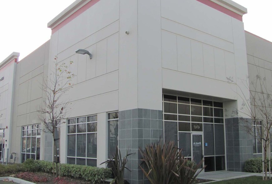 Primary Photo Of 4747 Mangels Blvd, Fairfield Office For Lease