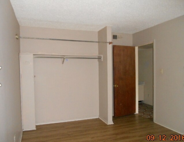More Photos Of 511 Blake St, Texarkana Apartments For Sale