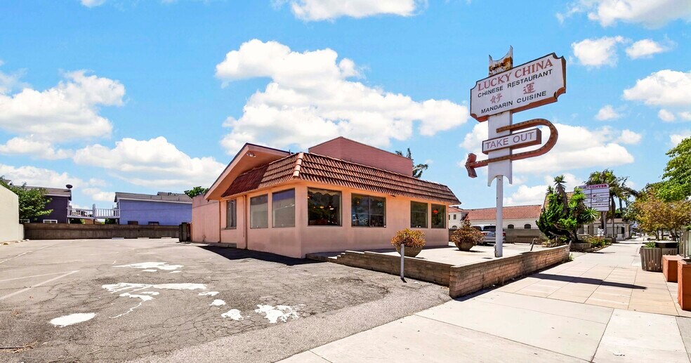 Primary Photo Of 248 E Carson St, Carson Restaurant For Sale