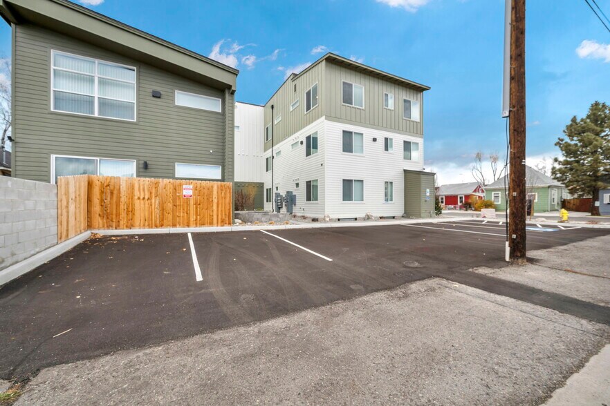 More Photos Of 542 7th St, Sparks Apartments For Sale