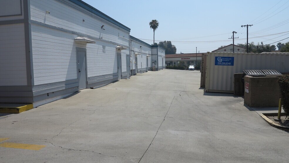 More Photos Of 1128-1164 Huntington Dr, Duarte Freestanding For Sale