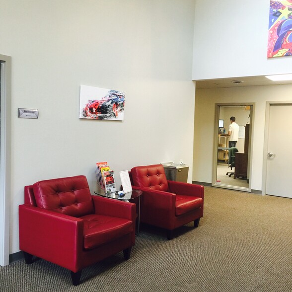 More Photos Of 6055 Lehman Dr, Colorado Springs Office For Lease