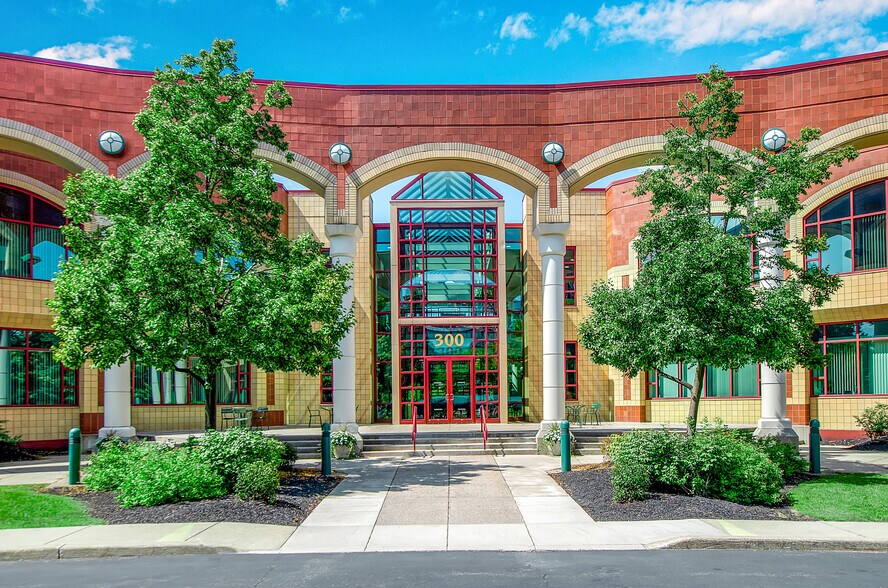 More Photos Of 100 Corporate Pky, Amherst Unknown For Lease