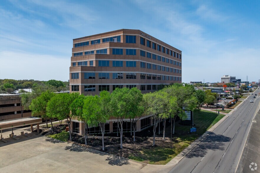More Photos Of 1020 NE Loop 410, San Antonio Office For Lease