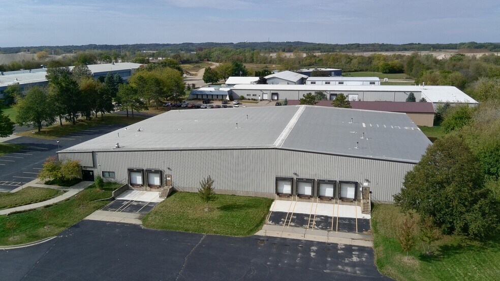 More Photos Of 1205-1227 Barberry Dr, Janesville Manufacturing For Sale