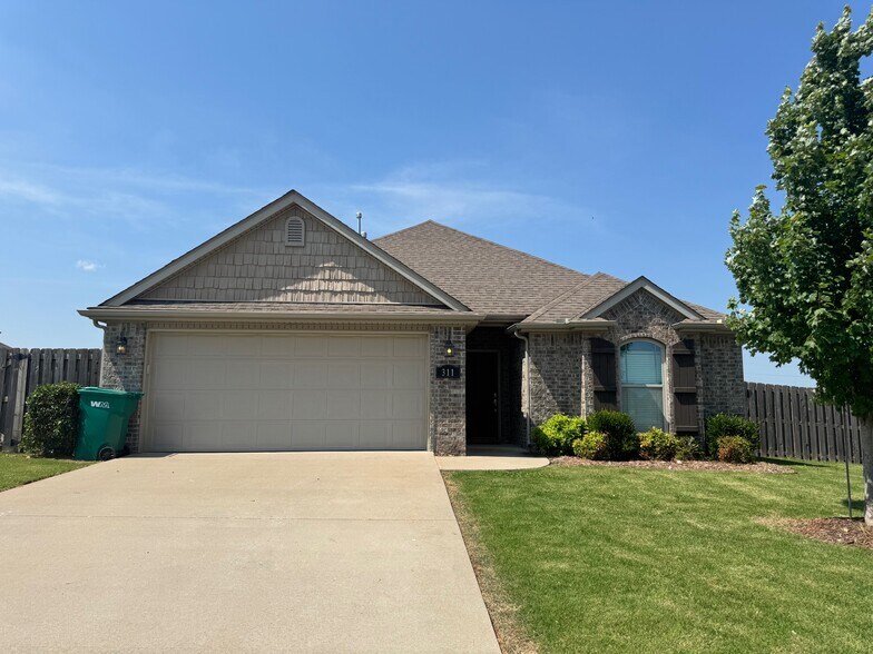 More Photos Of , Centerton Specialty For Sale