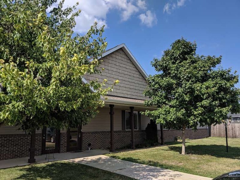 More Photos Of 2 River Run Rd, Downs Daycare Center For Lease