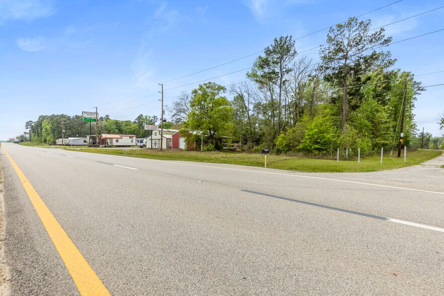 More Photos Of TBD Interstate 45 N, Willis Land For Sale