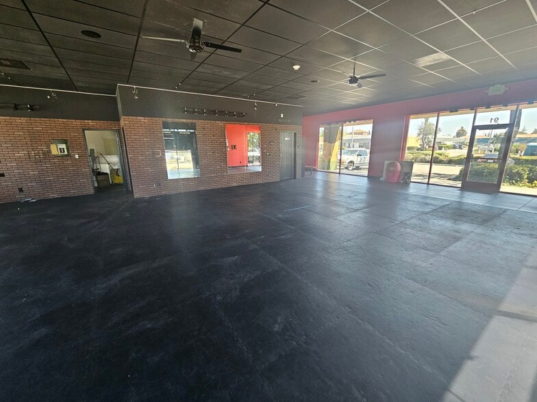 More Photos Of 49-91 Dempsey Rd, Milpitas Unknown For Lease