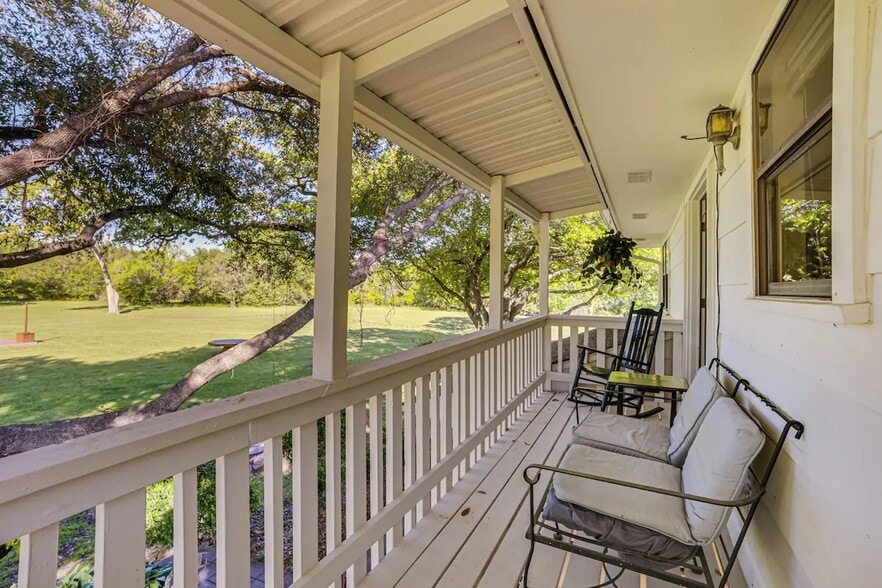 More Photos Of 601 N Shipp St, Madisonville Specialty For Sale